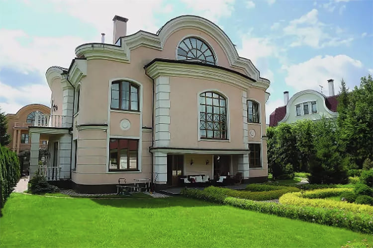Как выглядит дом Анастасии Волочковой за 2 млн. долларов