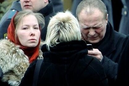 Почему сестра погибшего Владислава Галкина живет отшельницей в деревне