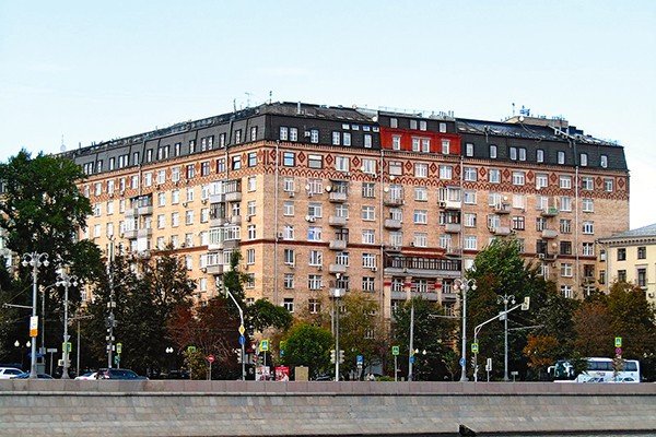 Где живет звездная пара Дмитрий Певцов и Ольга Дроздова: квартира на Ходынке за 35 миллионов