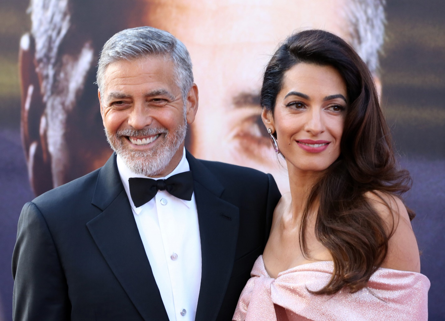 Слухи о беременности жены Джорджа Клуни не подтвердились