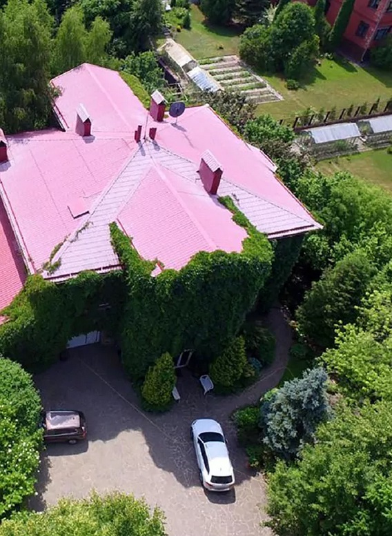 Недвижимость Елены Прокловой, доставшаяся ей после развода