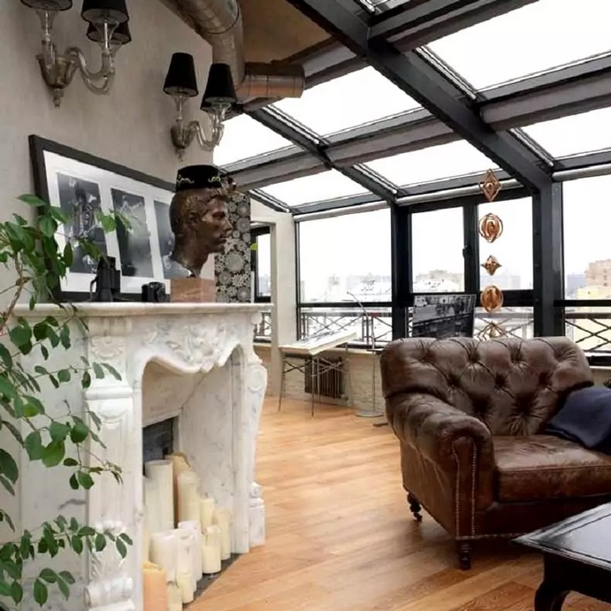 Двухэтажная квартира Марат Сафина с удобной мебелью